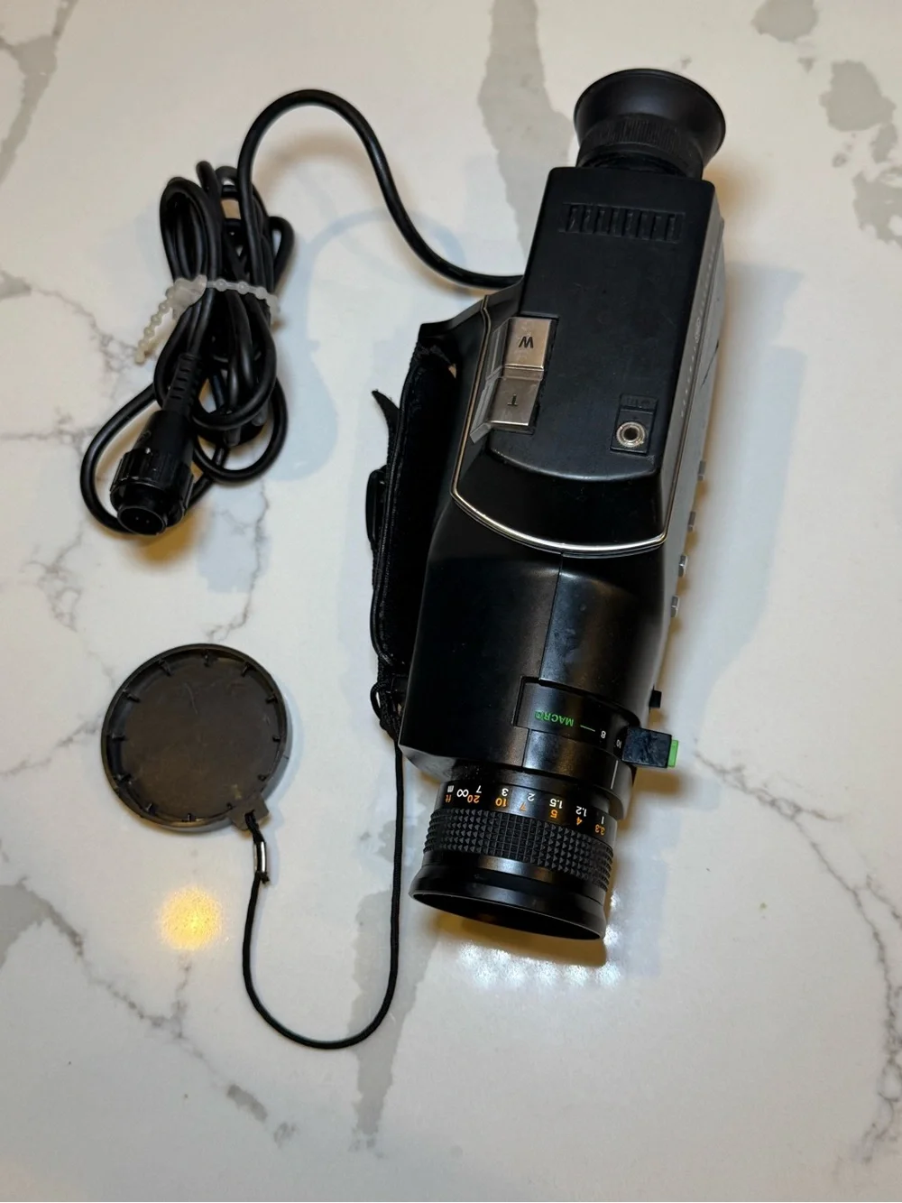 Vintage GE General Electric Color Camera Japan Lens 1984 VCR Camcorder UNTESTED